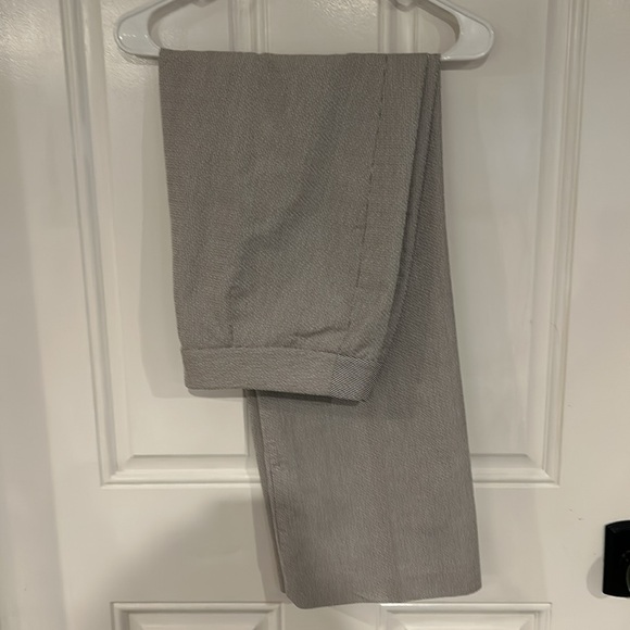 Striped suit - Picture 6 of 8